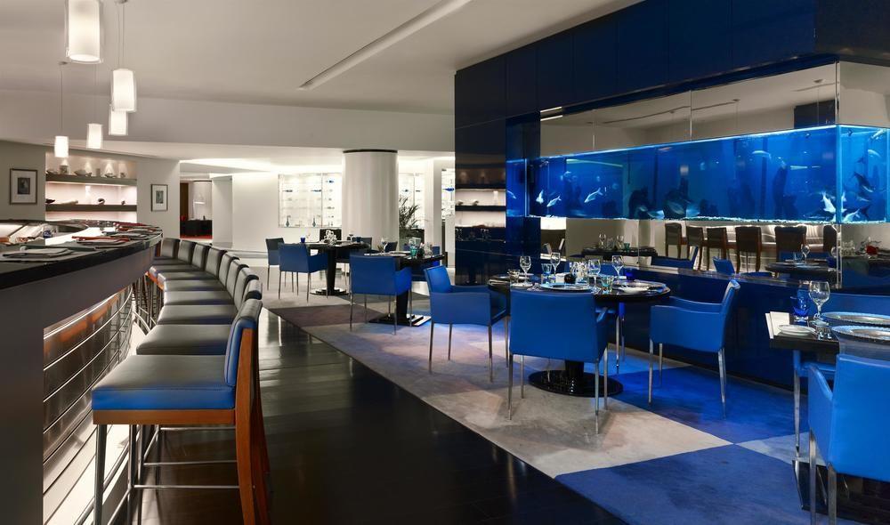 Le Meridien Al-Khobar Eksteriør bilde The Blue Bar